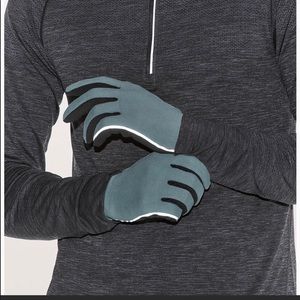 Resolute Runner Glover